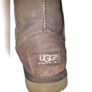 Uggs (girls)